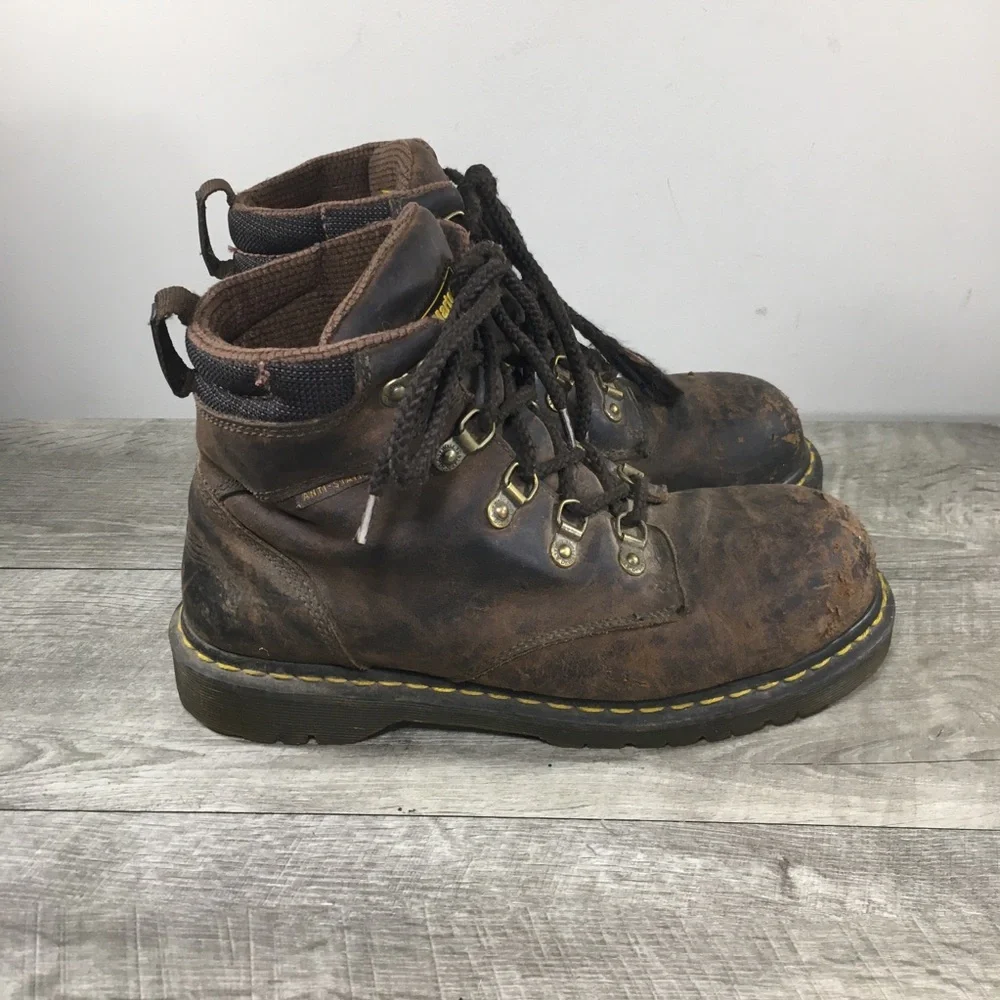 Mens Dr Martens DM242 Industrial Air Wair Steel Toe Leather Holkham Boots Size 9